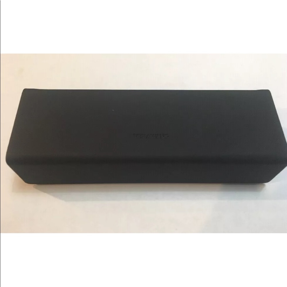 Vera Wang Eyeglass Frames And Case - image 5